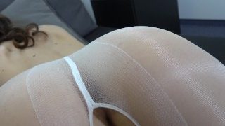 Horny fuck in ouvert-nylons – MaryWet